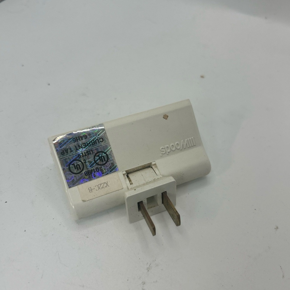 SpooMill Wall Tap Outlet‎ Adapter Compact White Multi Plug 6 Outlet Home Office